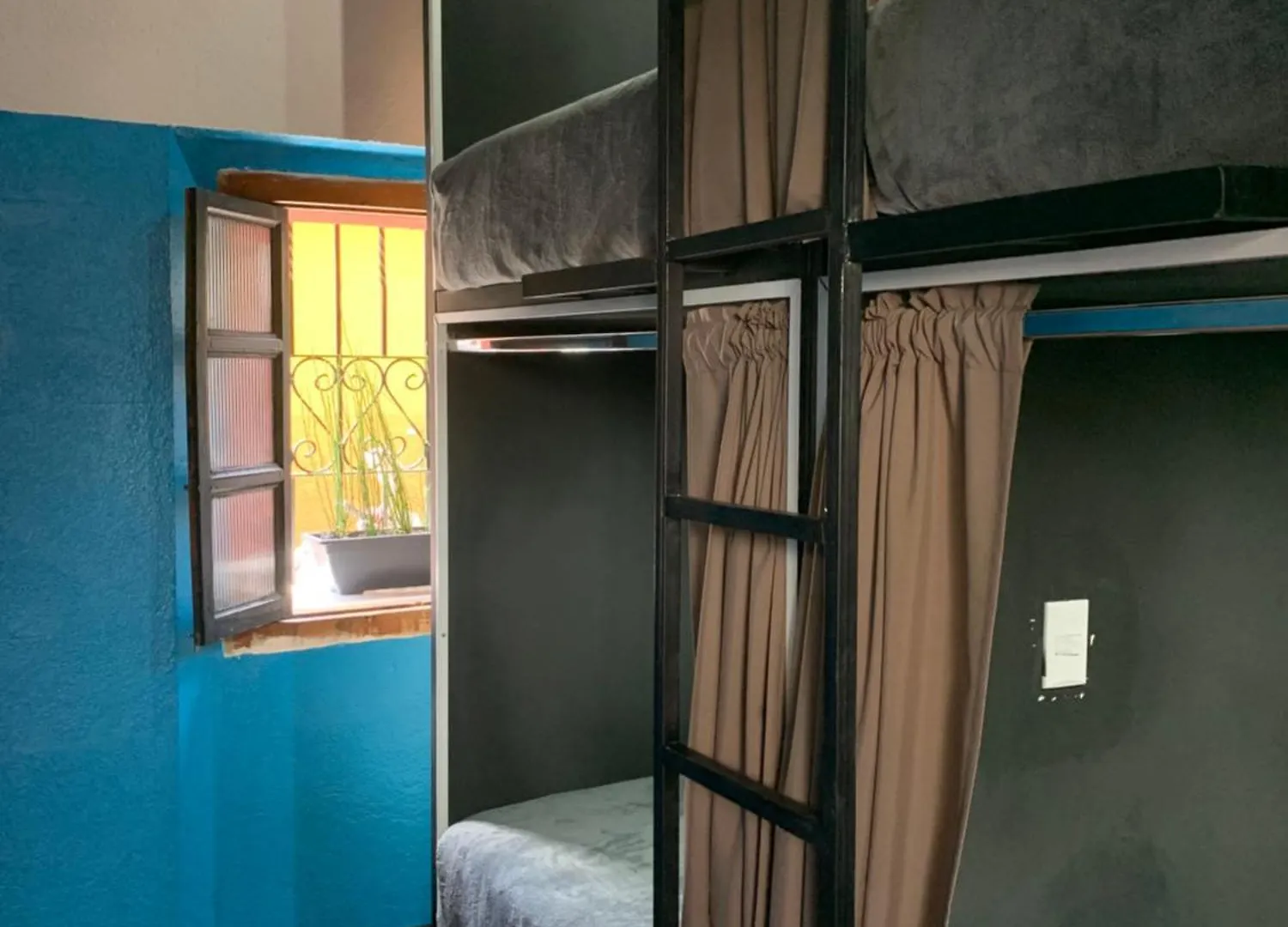 One Day Trip Hostel Antigua Guatemala