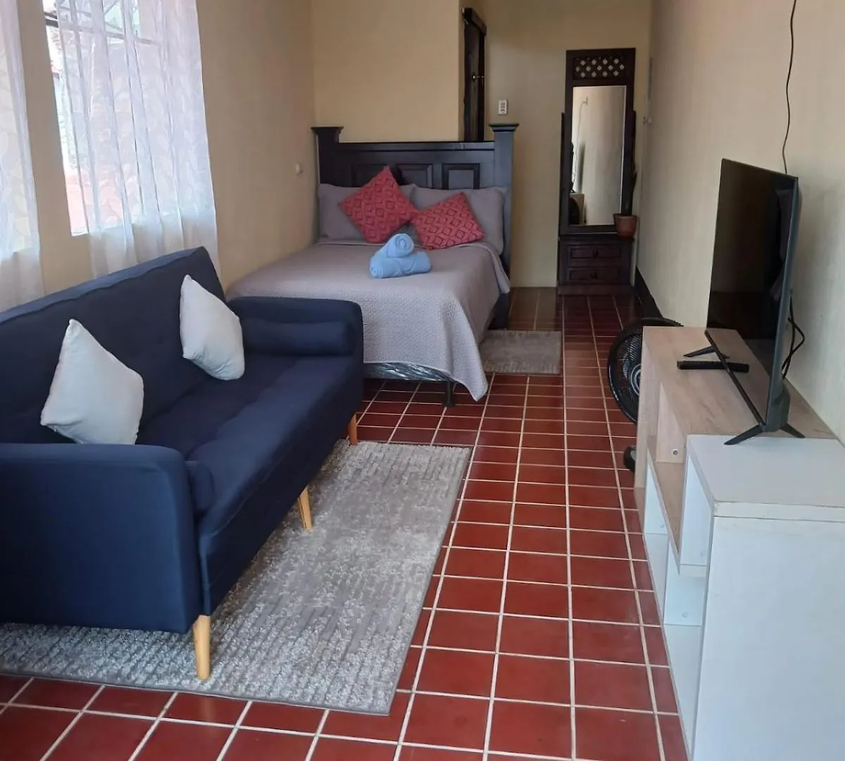 Guest house One Day Trip Hostel Antigua