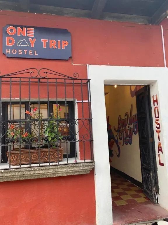 One Day Trip Hostel Antigua Guest house
